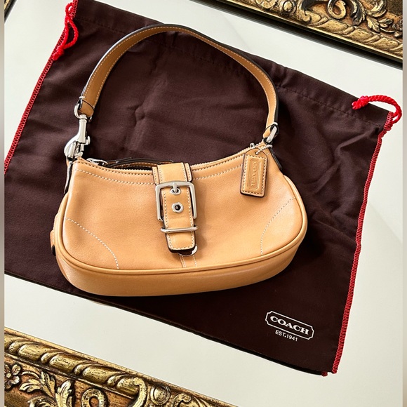 Coach Hamptons Leather Shoulder Buckle Barbie Bag 7542 RARE Tan with Dust Bag - Picture 5 of 12